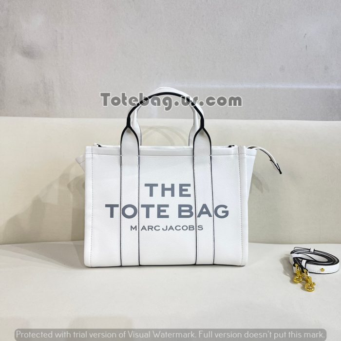 Titan White Leather Tote Bag by Marc Jacobs Titan White Leather Tote Bag by Marc Jacobs