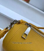 Yellow Ochre The Leather Duffle Bag totebag Marc Jacobs
